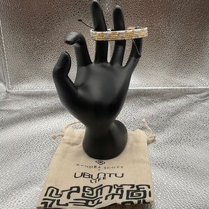 NWT Mama beaded friendship bracelet on leather